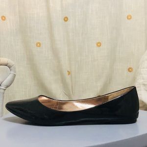 Steve Madden Black Patent Leather Heeled Flats